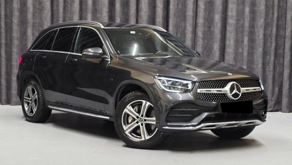 Mercedes-Benz GLC 300 e 4MATIC AMG Line