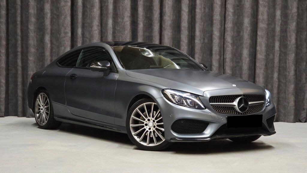 Mercedes-Benz C 180 Coupé AMG Line