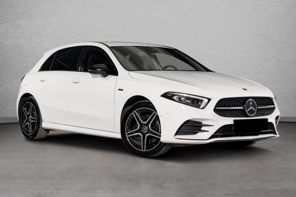 Mercedes-Benz A 250 e AMG Line Night Package