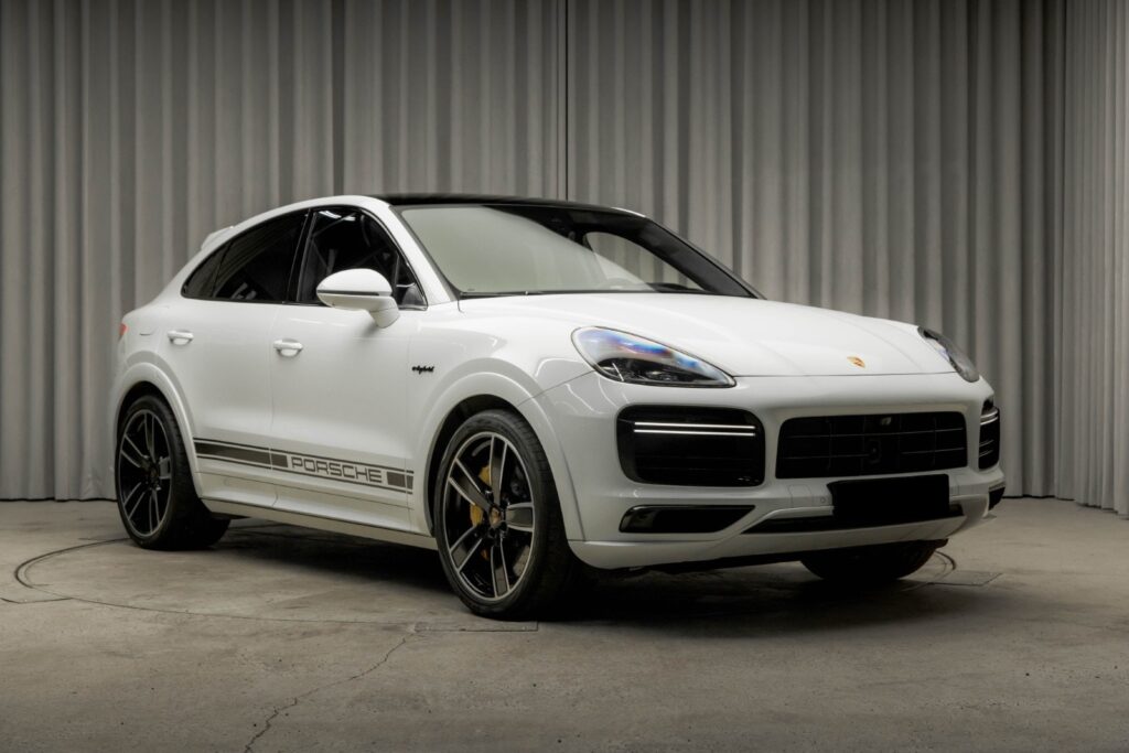 Porsche Cayenne Coupé Turbo S E-Hybrid