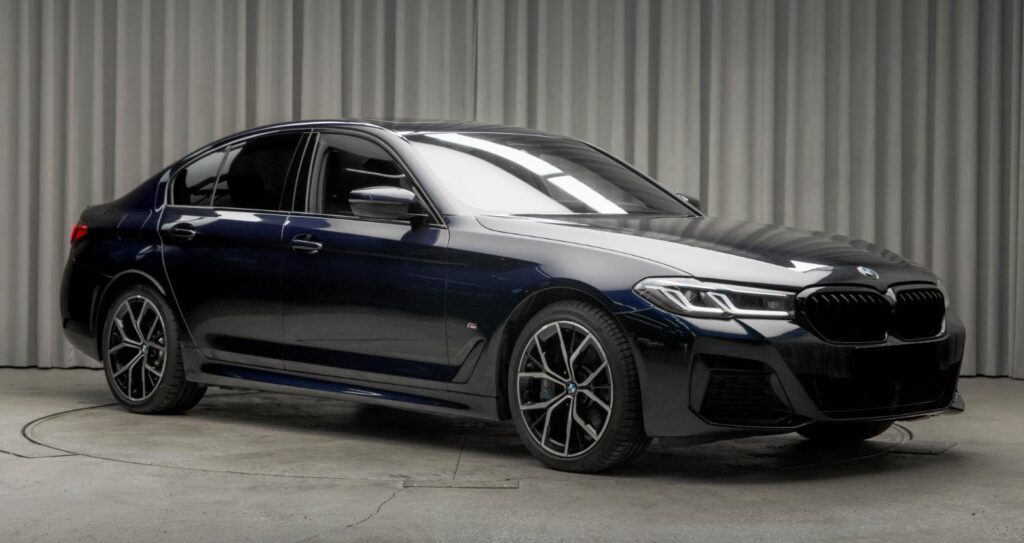 BMW 545e xDrive M Sport