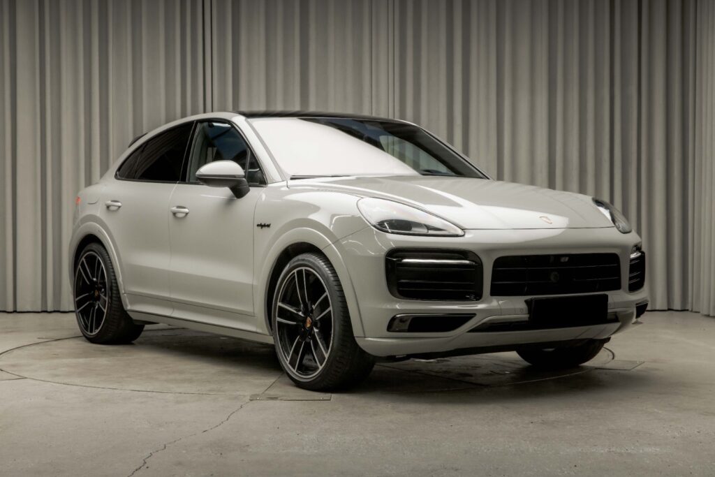 Porsche Cayenne Coupé E-Hybrid SportDesign