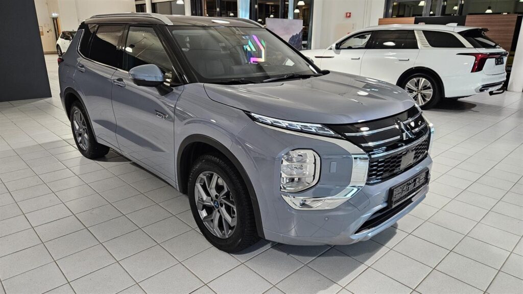Mitsubishi Outlander 2.4 PHEV Instyle S-AWC