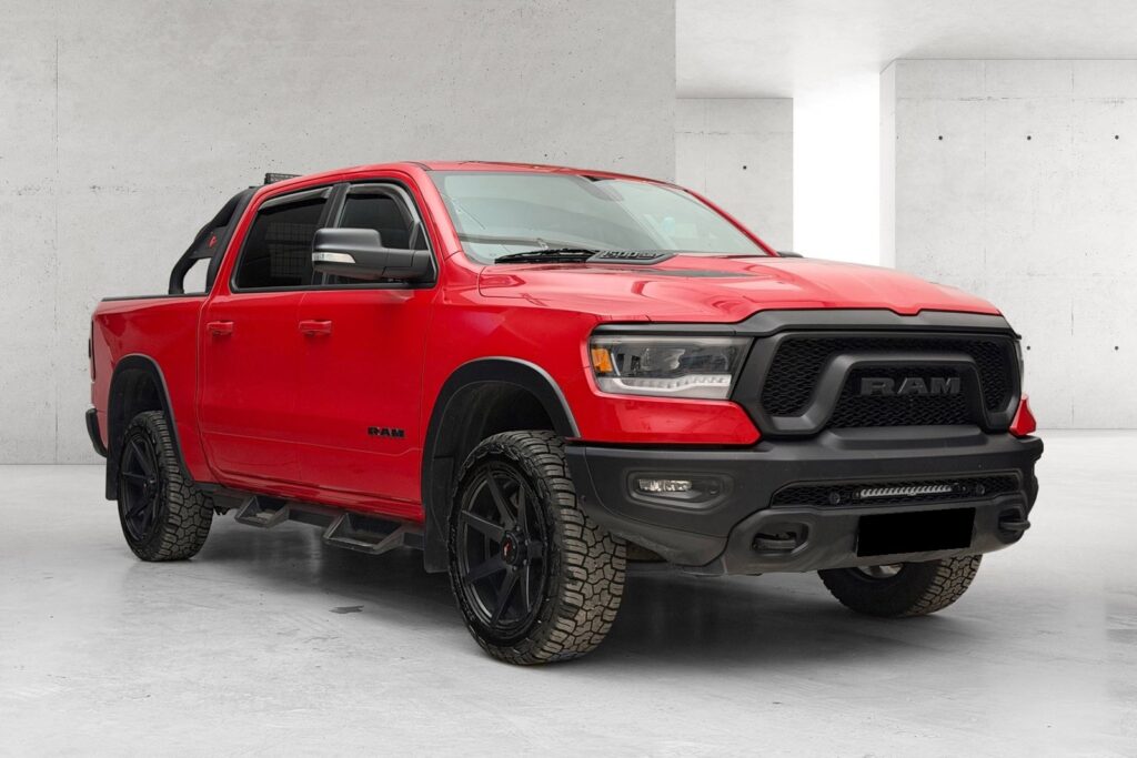 Dodge RAM 1500 Rebel 5.7 HEMI V8 401 ch Automatique