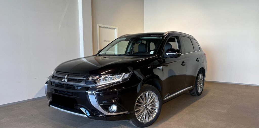 Mitsubishi Outlander PHEV 4WD