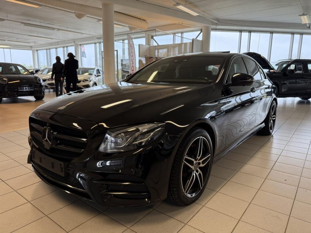 Mercedes-Benz Classe E 220d AMG Line