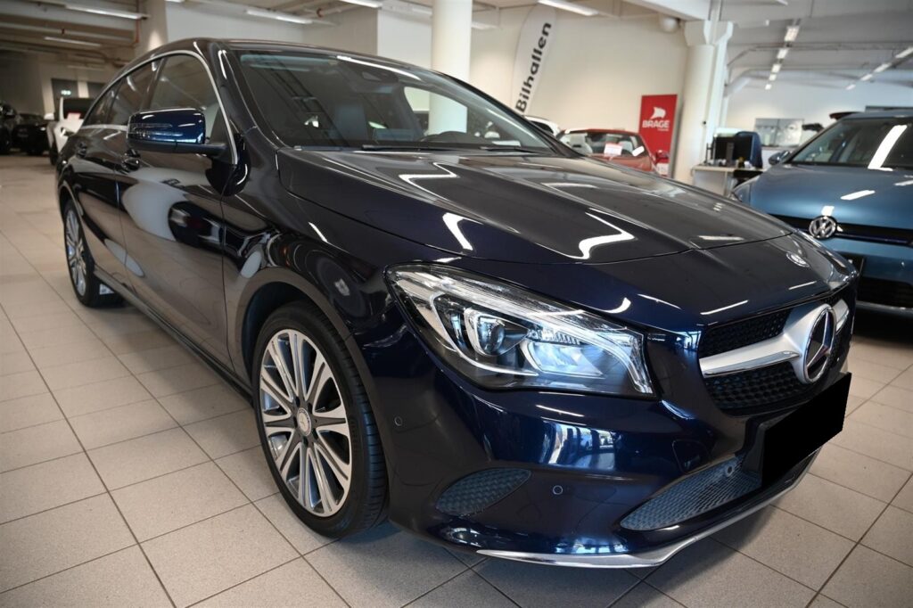 Mercedes-Benz CLA 180 Shooting Brake Progressive 122 CH 7G-DCT