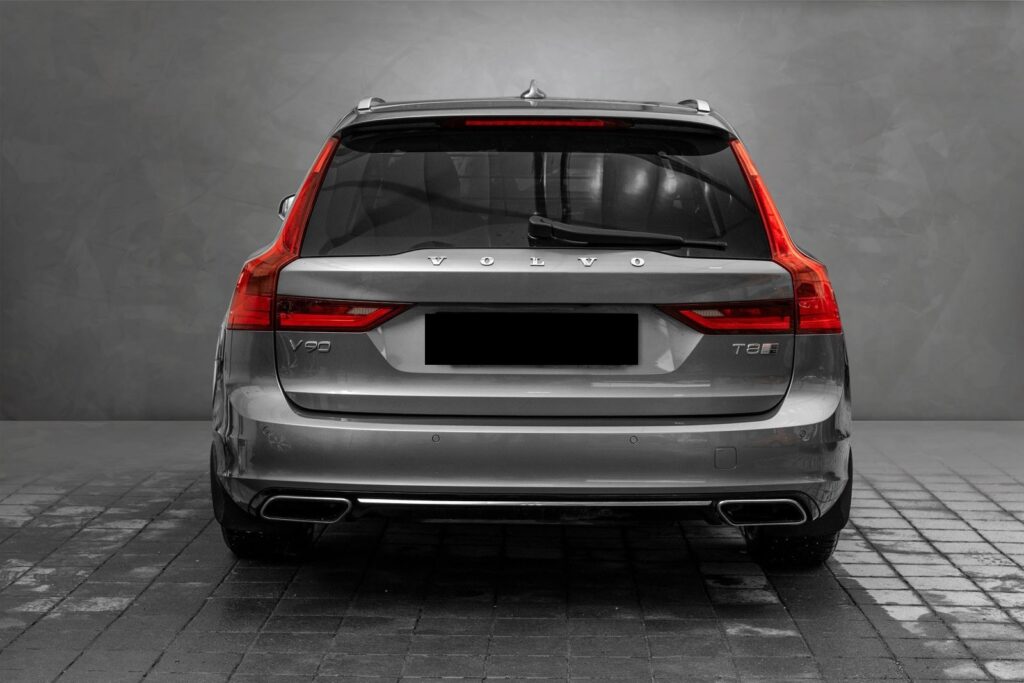 Volvo V90 T8 Twin Engine AWD Plug-in Hybrid