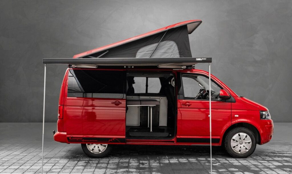 Volkswagen Caravelle Camper4Mountain