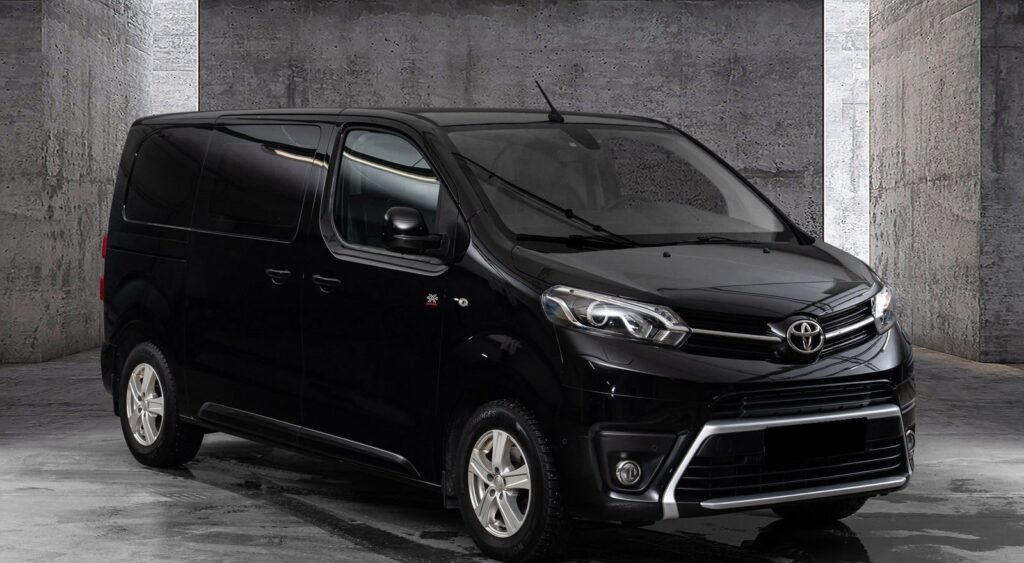 Toyota Proace 2.0 D-4D 122 Comfort L1H1 4×4