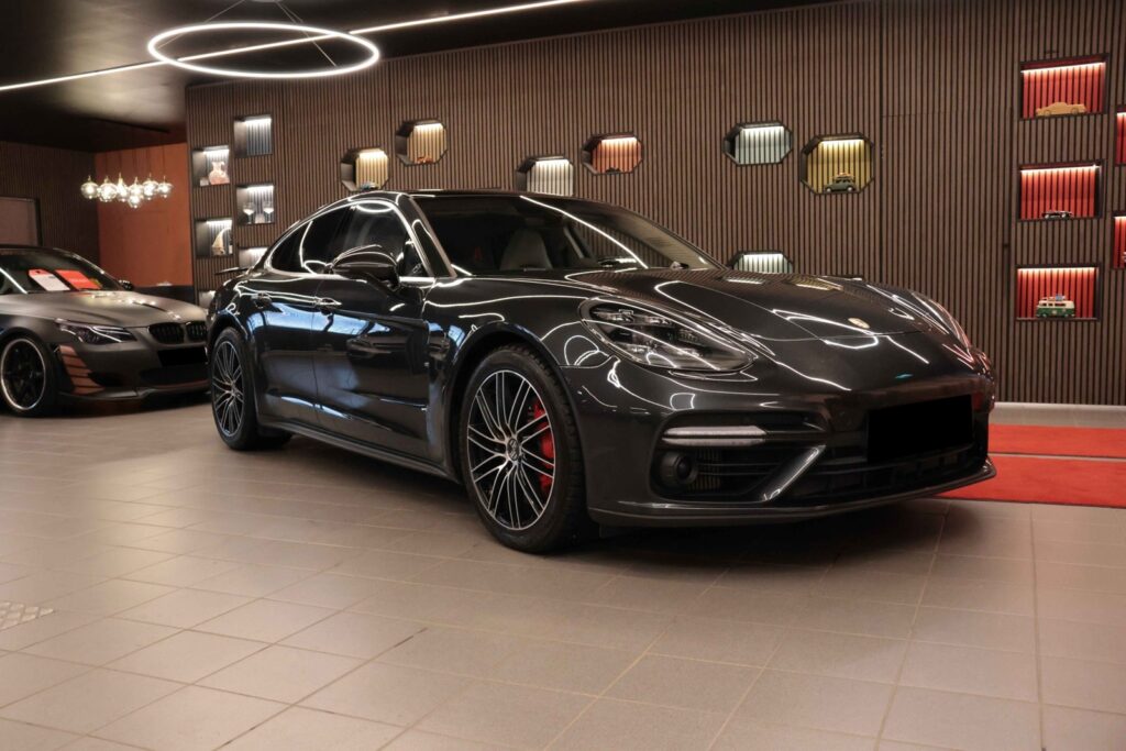Porsche Panamera Turbo