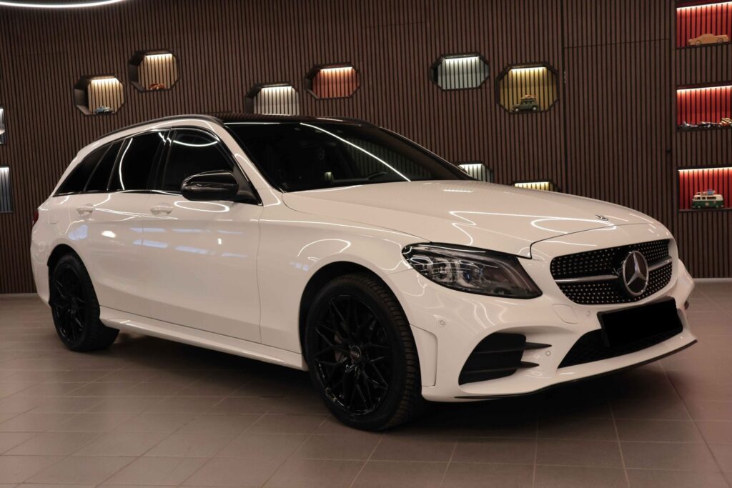 Mercedes-Benz Classe C 220 d 4MATIC AMG Line