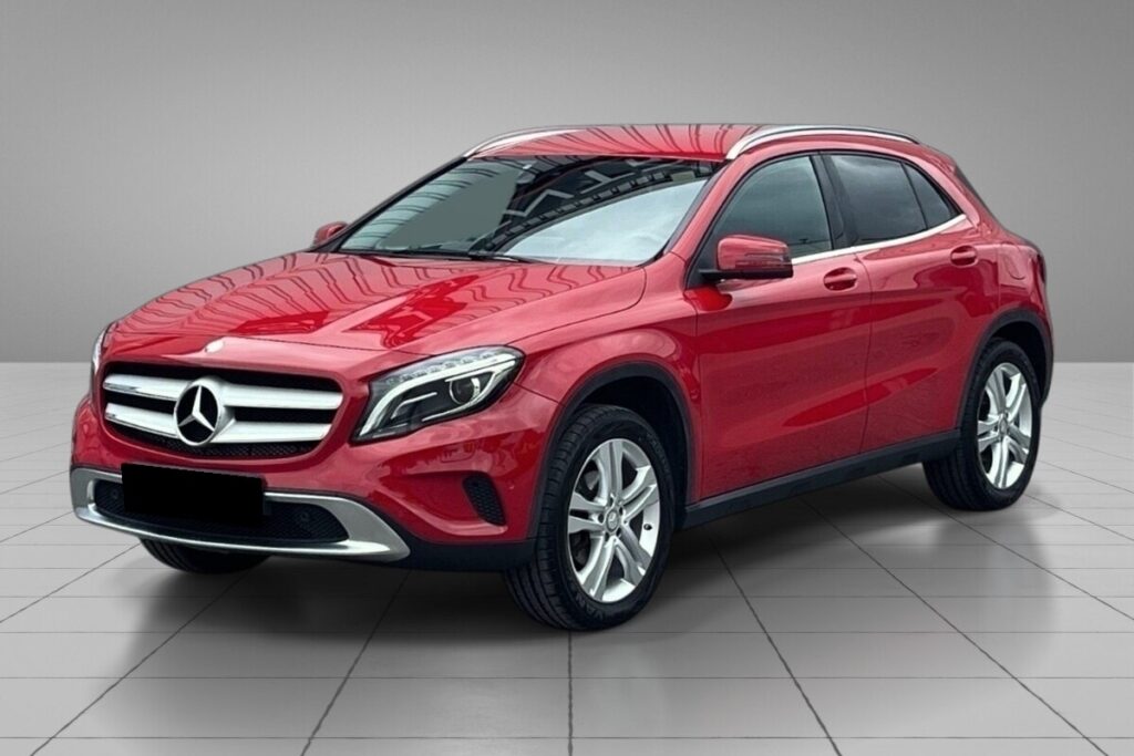 Mercedes-Benz GLA 200 Urban
