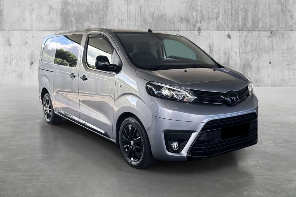 Toyota Proace 2.0 D-4D 144 Comfort L1H1 Automatique