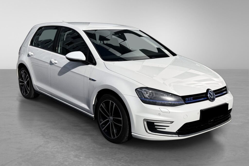 Volkswagen Golf VII GTE 1.4 TSI Hybride Rechargeable 204 ch DSG