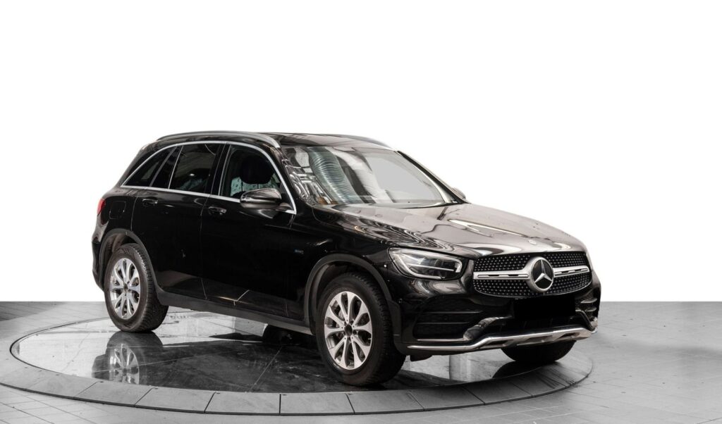 Mercedes-Benz GLC 300 e 4MATIC AMG