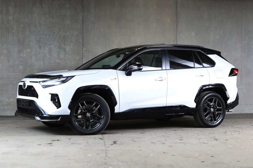 Toyota RAV4 Plug-in Hybrid GR Sport AWD-i