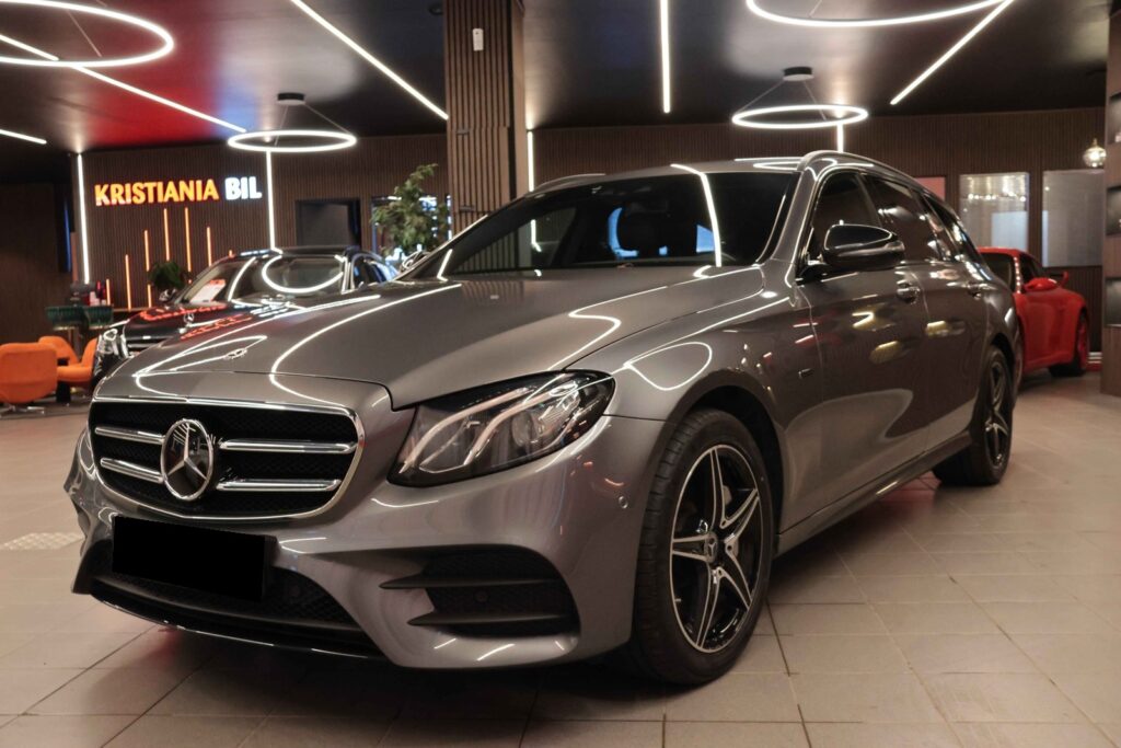 Mercedes-Benz E 300 de AMG Line